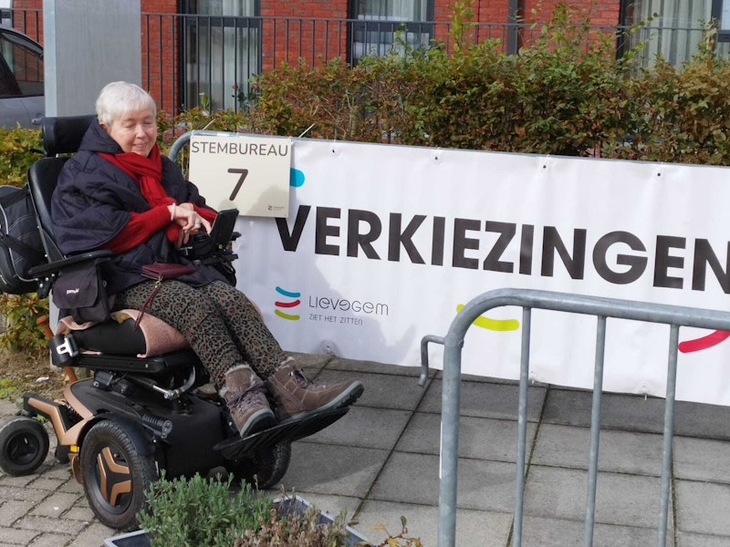 Viviane ging stemmen in Lovendegem